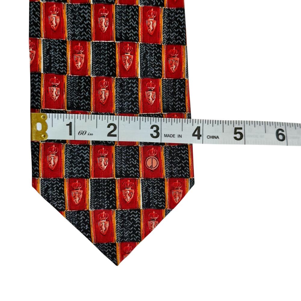 VTG Dunhill‎ 100% Silk Necktie Crest Checkerboard Crown Heraldic Red Black Gold - Picture 5 of 9